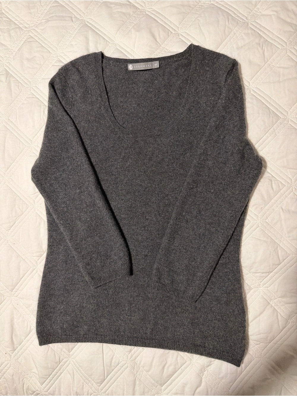 InCashmere Charcoal Scoop Neck Cashmere Sweater